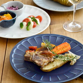 【2000円クーポン 1/24 20:00〜1/29 1:59】食器 おしゃれ お皿 しのぎ お花のリムプレート 23cm 和食器 皿 洋食器 大皿 パスタ皿 プレート かわいい 可愛い サラダ皿 ディナープレート デザート皿 ケーキ皿 ワ