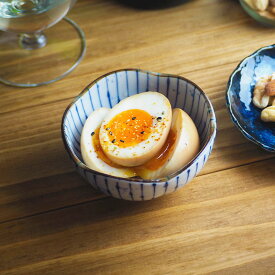 【2000円クーポン 1/24 20:00〜1/29 1:59】小鉢 梅形 8.8cm 和食器ボウル 鉢 おしゃれ お皿 皿 食器 サラダボウル 豆鉢 おかず小鉢 前菜鉢 副菜鉢 デザートボウル アイスカップ フルーツボウル 和カフェ