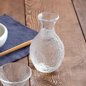 【800円クーポン 〜10/27 9:59】ガラス徳利 1合 岩模様 クリア 日本製 徳利 とっくり 酒器 徳利 ガラス ガラス ガラス食器 冷酒 日本酒 晩酌 和食器 おしゃれ