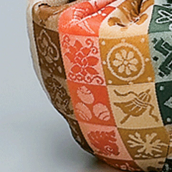 茶道／敷物／テーブルクロス／正絹／遠州緞子／120×63cm 楽天市場】【茶道具 / 茶箱】 遠州緞子 三ツ組仕服 : 抹茶と茶道具 t4u
