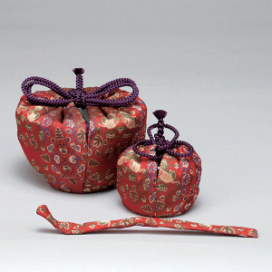 y / z q@ (ǂ) @ Ocgd