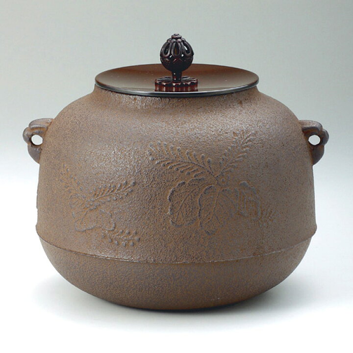 楽天市場】【茶道具 / 風炉】 菊地政光作 / 風炉釜 (中釜) 真形釜 桐  