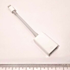 OTGケーブル（ホストケーブル）ライトニングコネクタ-USBメス　白