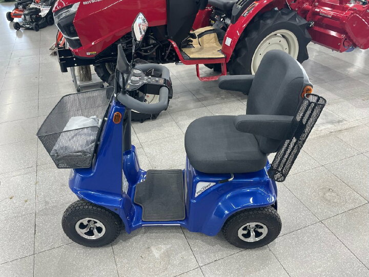 楽天市場】【販売中】三菱農機 セニアカー SPX-4500 電動式 