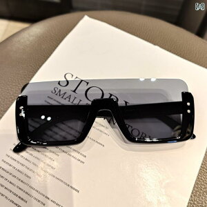 TOX F O΍ h ق   J nCLO  Y j̎q ̎q ؍ qp  F 