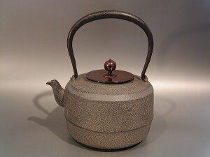 ESr@ʎi߂Ƃj8{H| @en