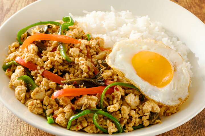 楽天市場】ガパオ 炒めの素 1kg (約20食分) タイの台所 ガパオペースト 