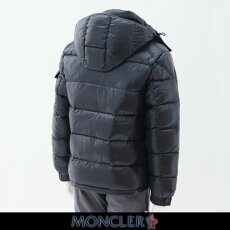 MONCLER(モンクレール)フード付ダウンブルゾン