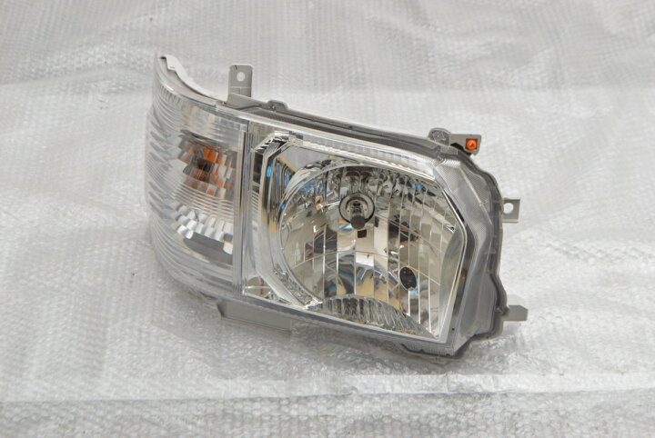 楽天市場】中古 トヨタ 200系 ハイエース 7型 純正 ハロゲン ヘッド 