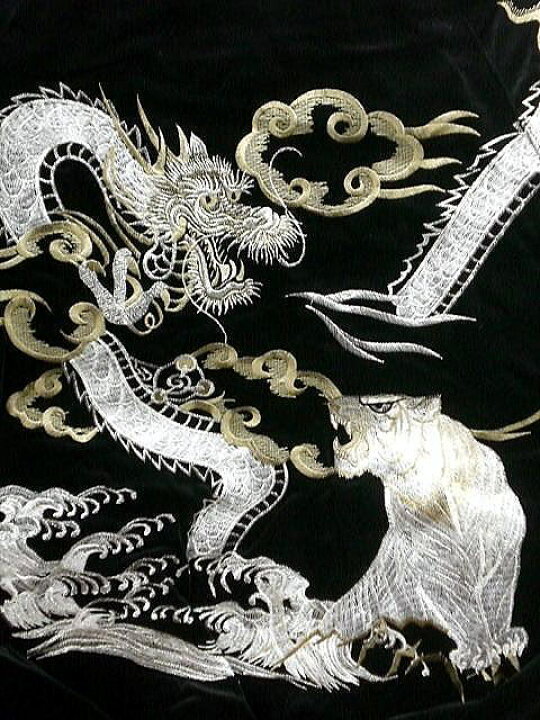 楽天市場】スカジャン 龍と虎刺繍 日本製本格刺繍 : takafuku 1915 