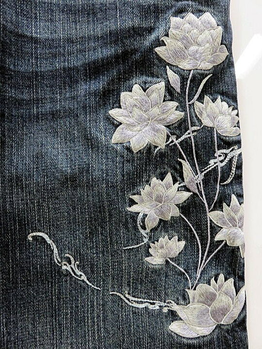 楽天市場】絡繰魂 デニムパンツ 和柄 蓮流水 総刺繍 カラクリ魂 