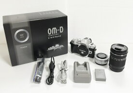 オリンパス(OLYMPUS) ミラーレス一眼カメラ OM-D E-M10 Mark III EZダブルズームキット 【中古】【非常に良い】【25802630094900】