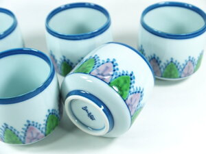 【有田焼】【源右衛門窯】 染錦和蘭唐草湯呑 5ヶ揃 (茶器揃のバラ売)【源右衛門】【古伊万里】 高級 ギフト 和食器 genemon Gen-emon Kiln