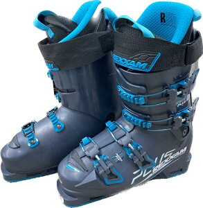 NU XL[u[c XL[ J[rOu[c R-EVO PLUS100gN