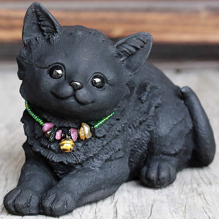 リアルでかわいい炭の動物置物 竹炭の招きニャンコ リアルでかわいい炭の動物置物 竹炭の招きニャンコ