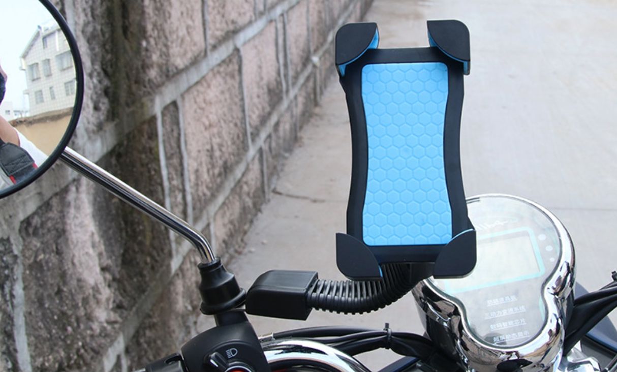 しっかりした作り クッション付き ねじ込み式で頑丈な固定 お勧め 2021新発 オートバイ スクーター パイク 激安の スマホ マウント ホルダー スマートフォン 6 アーム式 携帯 iphone GPS xperia Plus バイク用 galaxy ナビ スマホ対応