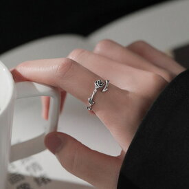 [TAKUMI]ピタリング 指輪 リング バラ フラワー シルバーリング フリーサイズ リング メンズ レディース シルバー 可愛い おしゃれ かわいい シンプル 錆びない 大きいサイズ