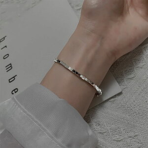 ペアブレスレット 大人 ブランド 腕時計 アクセサリーの人気商品 通販 価格比較 価格 Com