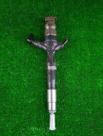 国内生産リビルトインジェクター TOYOTA トヨタ ハイエース KDH206 23670-30050 23670-39095 095000-5880 23670-39096 095000-5881 1KD 2KD