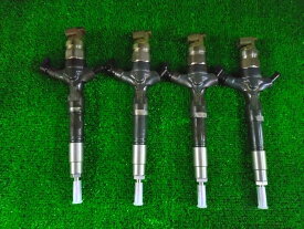 国内生産リビルトインジェクター 4本SET TOYOTA トヨタ ハイエース KDH206 23670-30050 23670-39095 095000-5880 23670-39096 095000-5881 1KD 2KD