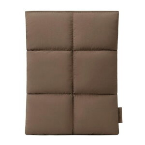 Comfyable Puffy �^�u���b�g�X���[�u 9-11�C���` 11�C���` iPad Pro M5 / iPad Air M4 2026 Magic Keyboard�Ή� �c�^ �L���e�B���O �p�t�@�[ �^�u���b�g�P�[�X �j�����p ���J�u���E��