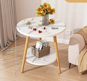 \t@[̂΂ɂ̉ƒpqԂ̏Ȓ̏ˌ^Q̃xbh̒[ɒIux_̃JWAȉ~삪