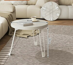 ȃe[u͐܂݉\ȃ\t@[̒[Ɉړ鏬ȉ~͊ȒPŌIȏȃ^Cv̐H̉ȎnIȉƒpł