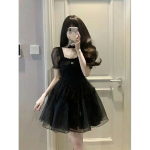 NbvhWPbgƕEGXgt̃~jXJ[g͉Ăɂ҂łB