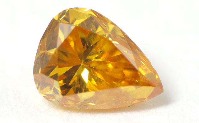 天然イエローダイヤモンド ルース 0.085ct, Fancy Vivid Orange Yellow(ファンシー・ビビッド・オレンジ・ イエロー), I-1, ペアシェイプ pear ダイヤモンド  送料無料  カナリー・イエローダイヤモンドのレベル : タノーダイヤモンド店