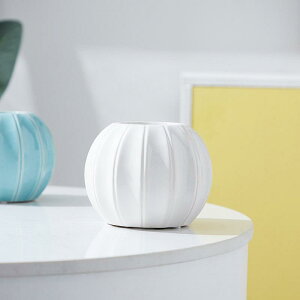 ԕr  Z^ t[x[X CeAG _CjO e[u  t u[ zCg IW sN O[  XO[ CG[   