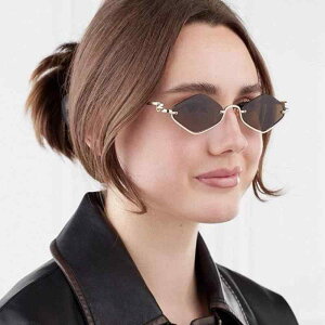 TOX fB[X Y  ^t[ UV400 OJbg H` p` S[h Vo[ ubN sNn p[eB[ s t@bV gh Ռ 䉉o ?? pN 