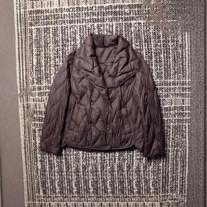 _EWPbg fB[X y 90%zCgO[X_E LeBO   H~  g h R[q[F