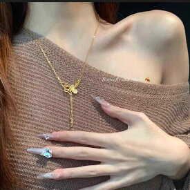 ネックレス レディース 干支 巳年 ヘビ 蛇 バタフライ 蝶 ペンダント チョーカー アニマルモチーフ 金色 エレガント かわいい 上品