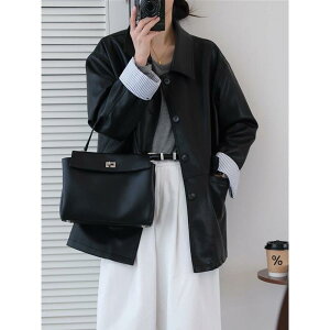 WPbg fB[X tH  Z tFCNU[ oCN C_[X F uE S M L