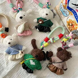 キーホルダー レディース かわいい 小熊 バッグチャーム ストライプ アクリル 秋冬