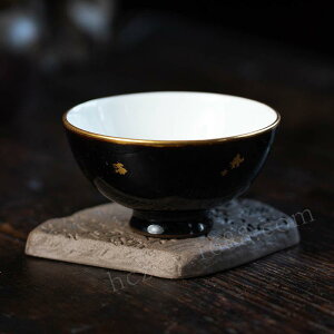  ? eB[}bg  X?  R[X^[ }{  A 