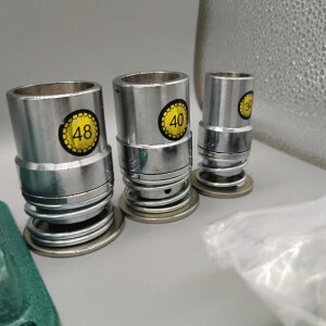 {^ | ٖDޗ ݃{^ ł F zCg W[Y