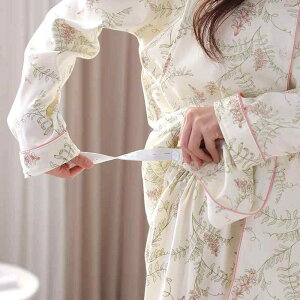 }^jeBEFA t  pW} OJ  [EFA Y  l  M L XL 2XL 3XL