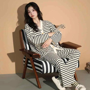 pW} fB[X H~  pbht }^jeB  Y   Y{ [EFA ZbgAbv Rbg  Vv K