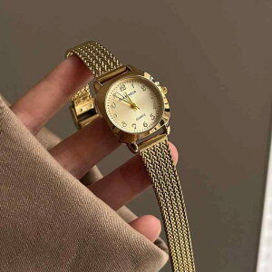 �r���v ���f�B�[�X �E�H�b�` ���� �f�U�C�� ������ �A�i���O �N�H�[�c ���� �o���h ���^ �y�� �w�� ���Z�� �t�@�b�V���� ������� �V���v�� ���ꂢ�� ��i �G���K���g ����