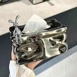 eBbV{bNX k   [ Vo[J[ `[Y^ 킢  