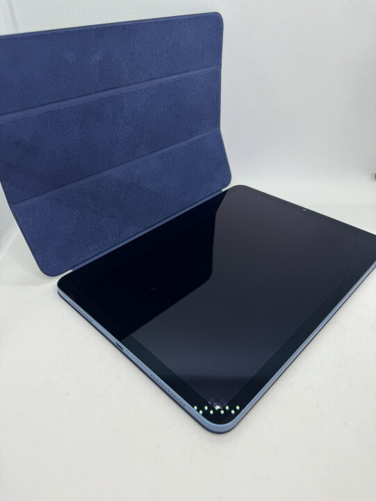 楽天市場】【中古美品 純正カバー付】Apple iPad Air 第5世代 2022 Wi 