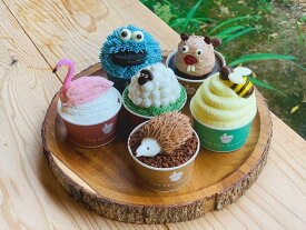 カップケーキ 6種類 手作り 新潟人気店 Ugly Duckling お祝い お礼 スイーツ スイーツギフト 洋菓子 バレンタイン 誕生日 プレゼント お取り寄せ ギフト 外箱あり 冷凍 送料無料