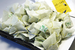抹茶入玄米茶ひも付きティーパック