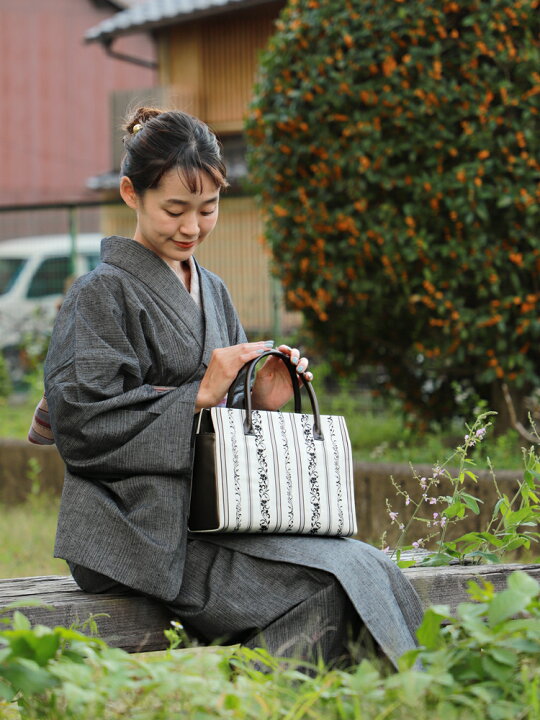楽天市場】博多織 バッグ 大きめサイズ 高級 日本製 着物 帯地のバッグ 