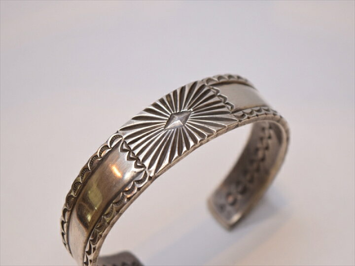 楽天市場】Indian Jewelry ナバホ族 Perry Shorty (ペリー ショー 