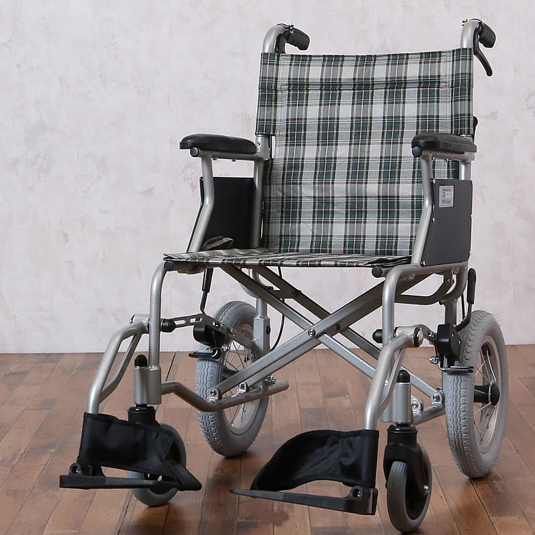 楽天市場】車椅子 送料無料 アルミ超軽量折りたたみ介助式車いすカル