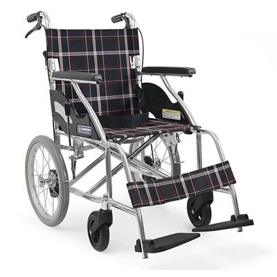 [カワムラサイクル]アルミ折り畳み介助式ノーパンク車椅子（kk0149） (介護用品/介護車いす/車イス)