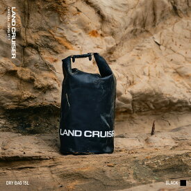 【50%OFF】ドライバッグ ランドクルーザー 15L DRY BAG 防水 大容量 肩掛け 手提げ 2WAY 密閉 防水バッグ アウトドア 海水浴 マリンスポーツ BLACK ランクル land cruiser トヨタ TOYOTA オフィシャル official