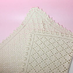 楽天市場 オーガニックコットン１００ のポームベビーで編む赤ちゃん用おくるみアフガン 手編みキット ハマナカ 人気キット 編み図 編みものキット 毛糸専門店 手編みオーエン屋